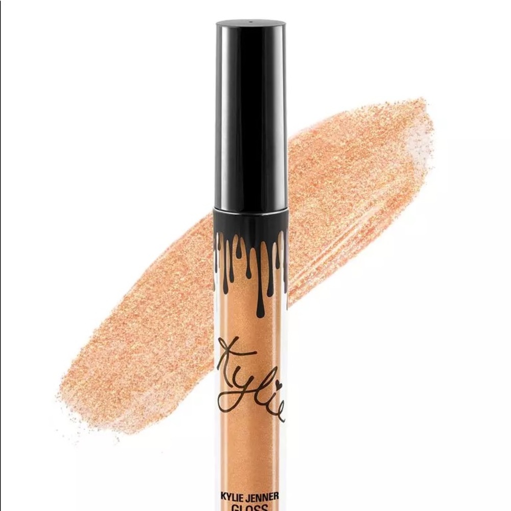 Kylie lipgloss in shade Noel